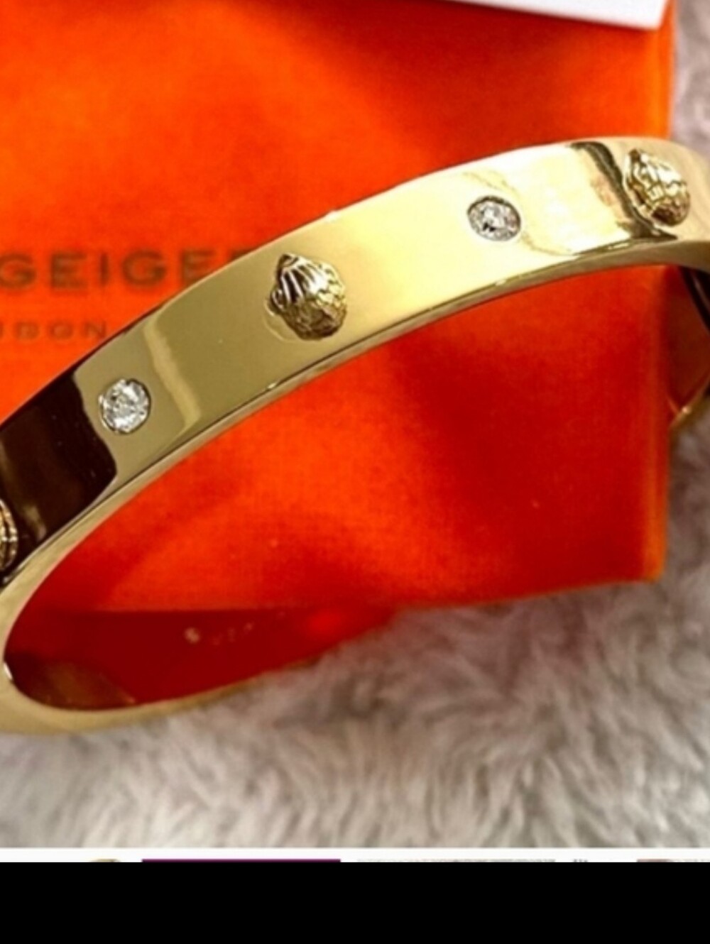 Kurt Geiger Crystal Accent Bangle Bracelet Nib - Picture 8 of 10